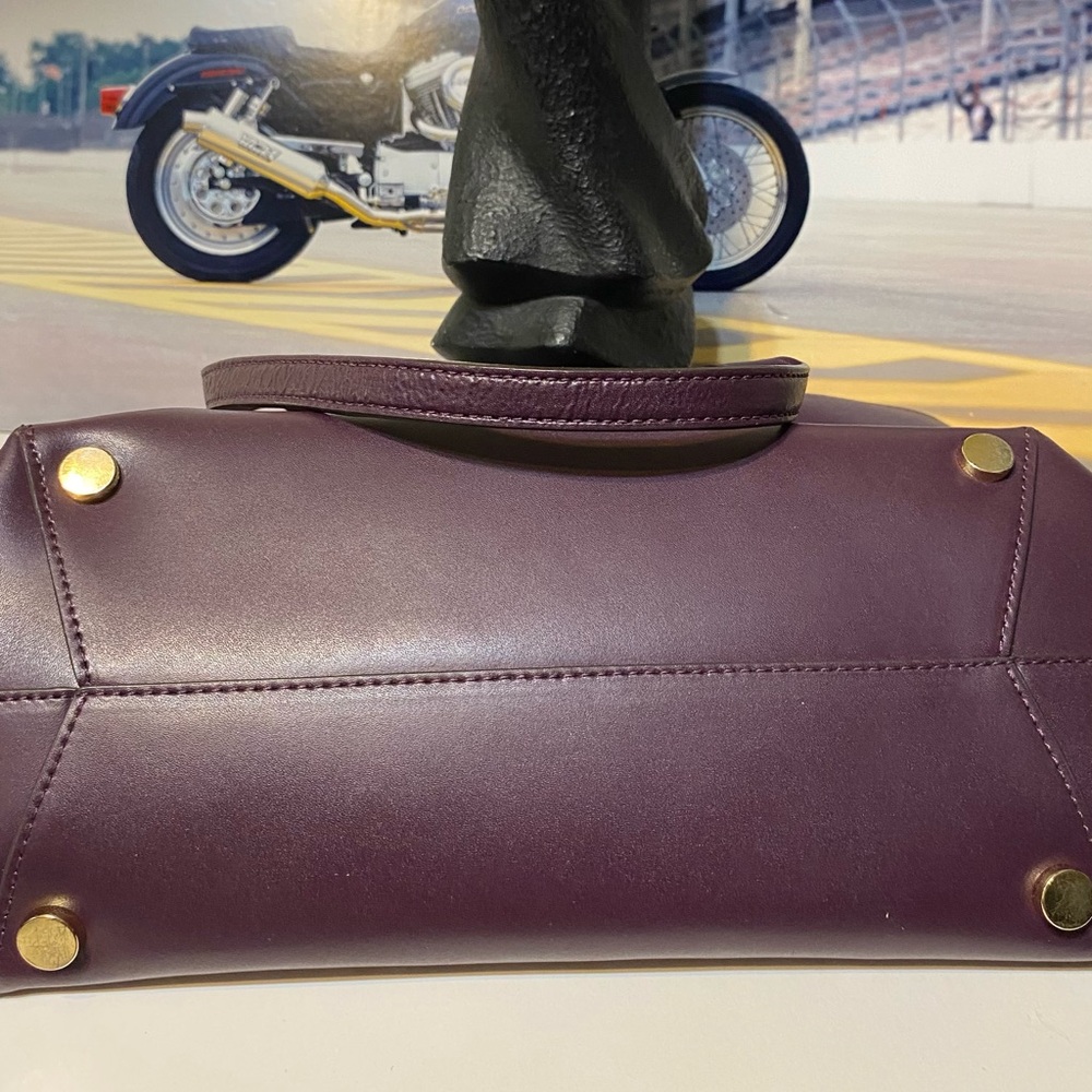 Michael Michael Kors Purple Leather Tote Bag - Picture 10 of 14